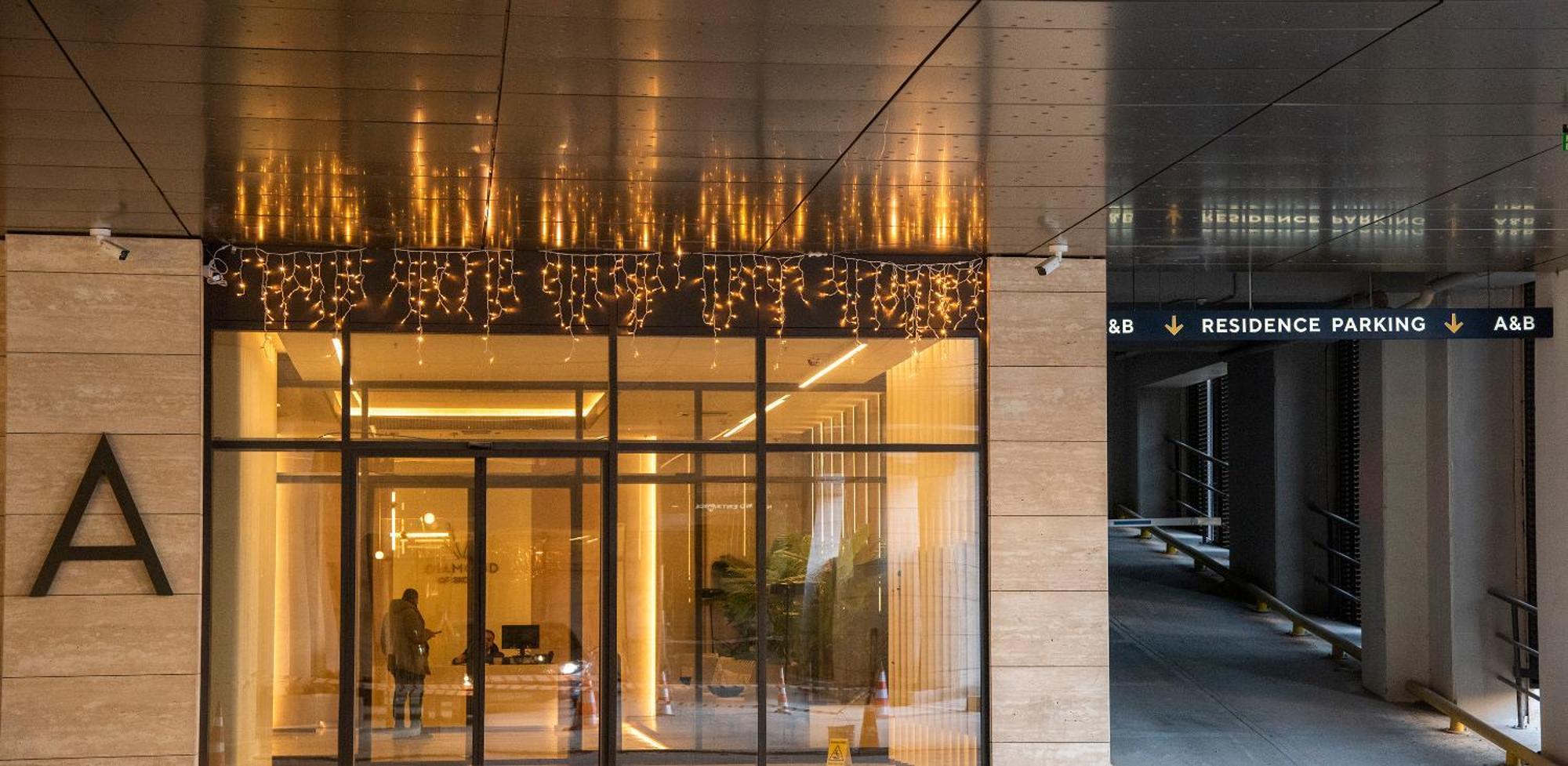 Lux Diamond-limak Center Skopje